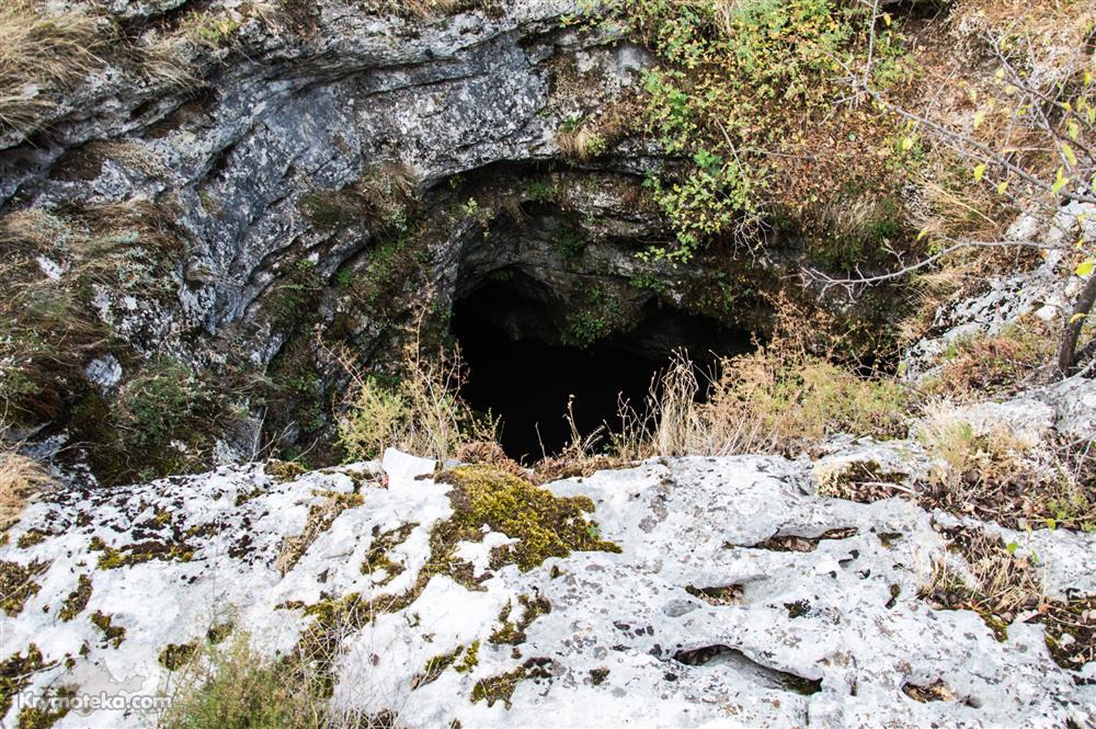 Пещера Эмине-Баир-Хосар (Мамонтовая)
