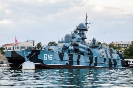 Морская прогулка по бухтам Севастополя. Военные корабли Черноморского флота