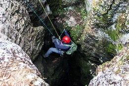Пещера-колодец «Гугерджин-Хосар»