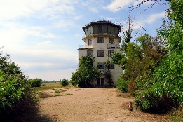 Заброшенный аэродром Мирный
